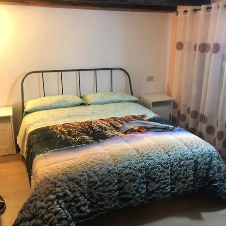 洛坎达比特莱斯旅馆 3*