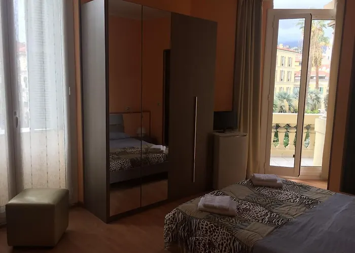 Beatrice Pensionat 3*